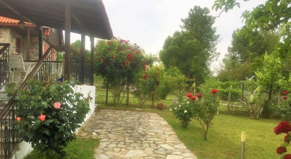 Katerina'S Holiday Home กริโอปียี ภายนอก รูปภาพ