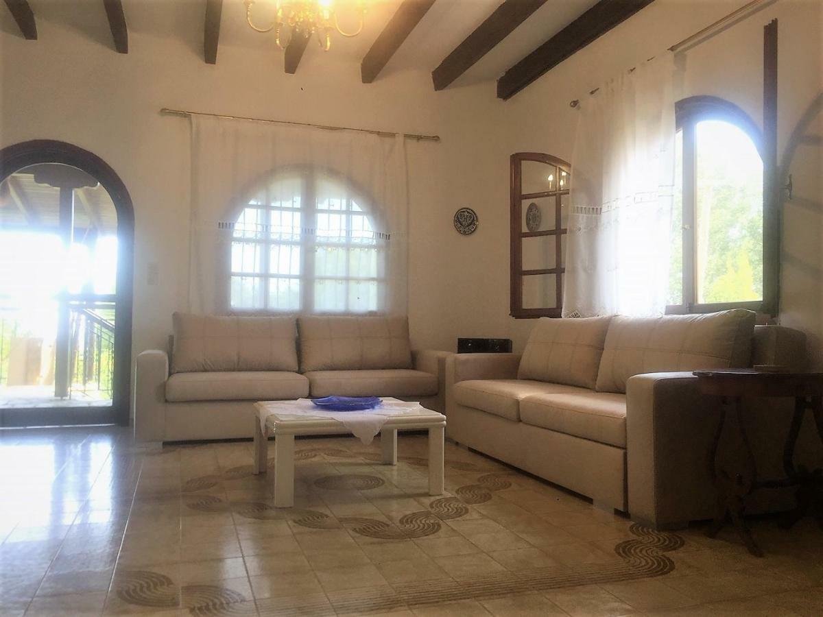 Katerina'S Holiday Home กริโอปียี ภายนอก รูปภาพ