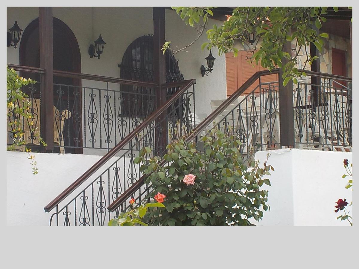 Katerina'S Holiday Home กริโอปียี ภายนอก รูปภาพ
